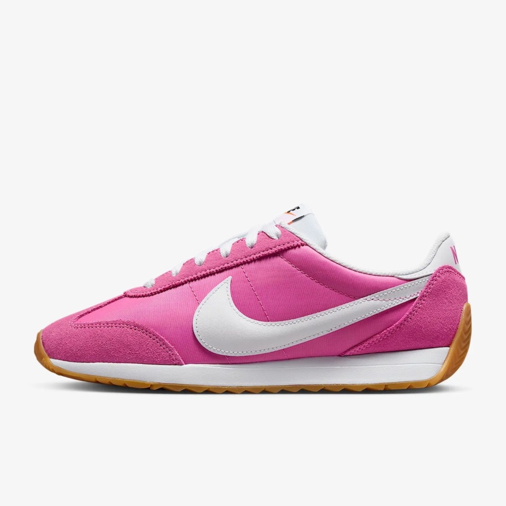 Nike Women's Pacific Shoes, pink